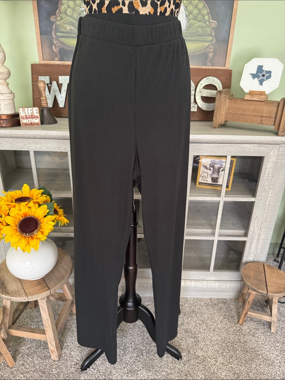 Black High-Waist Pull-On Ribbed Pants